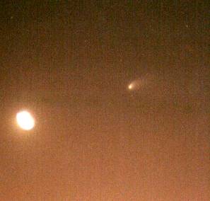 Lua e cometa Hale-Boop